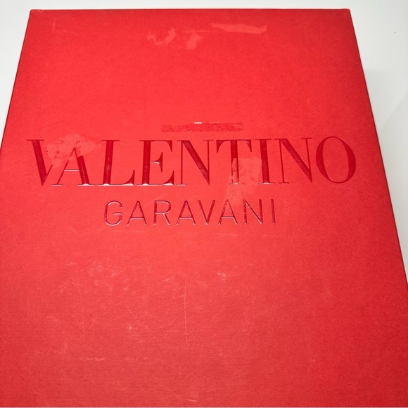 Valentino Garavani Rockstud Ankle Strap Pump Woth Tonal Studs - Picture 12 of 12